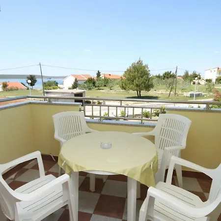 Ljubac 6244b Apartment *